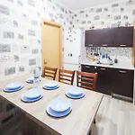 Apartment 2 Bedrooms - Downtown - Excellent Location Burgas