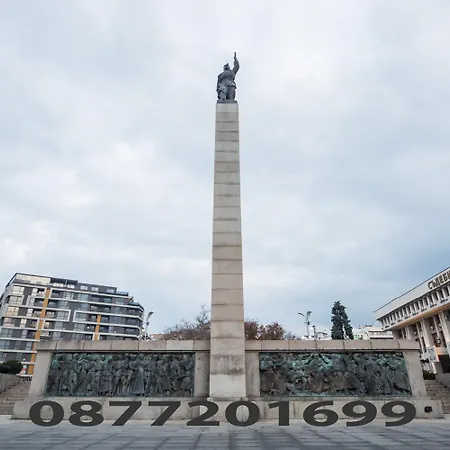 2 Bedrooms - Downtown - Excellent Location 아파트 부르가스